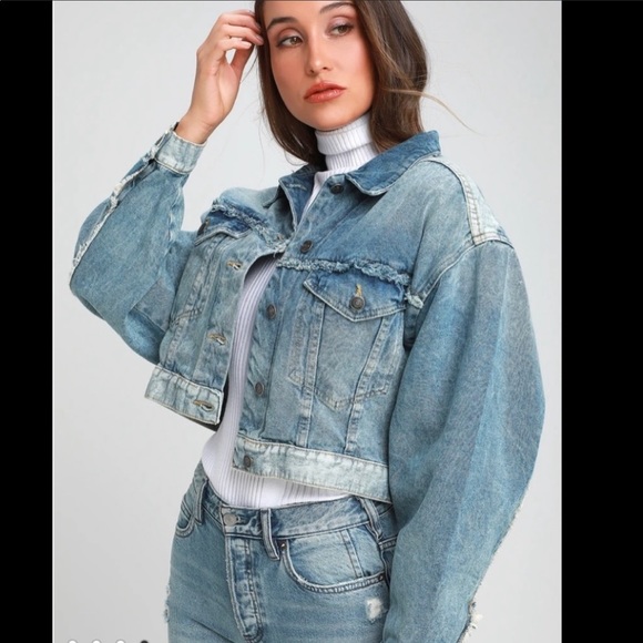 Free People Bedford Distressed Cropped Medium Wash Jacket Size XS Women